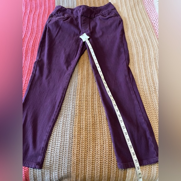 Coldwater Creek Dark Raspberry Knit Pull On Jeans Women’s 14P - Picture 5 of 10
